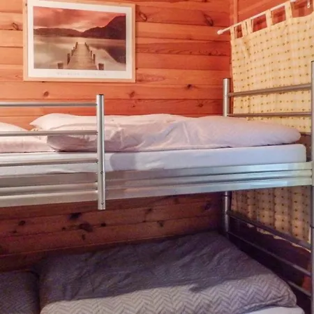 2 Bedroom Awesome In Staufenberg (Lower-Saxony)